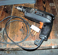 powered hand drill